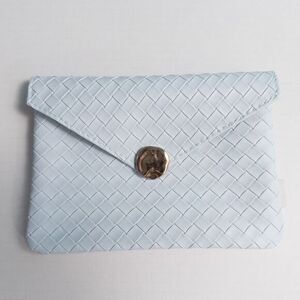 5/$20 NWOT Ipsy Glam Bag January 2025 Woven Faux‎ Leather Blue Quiet Luxury